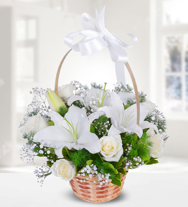 White Lilium Rose Basket