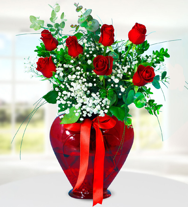 7 Red Roses in Heart Vase