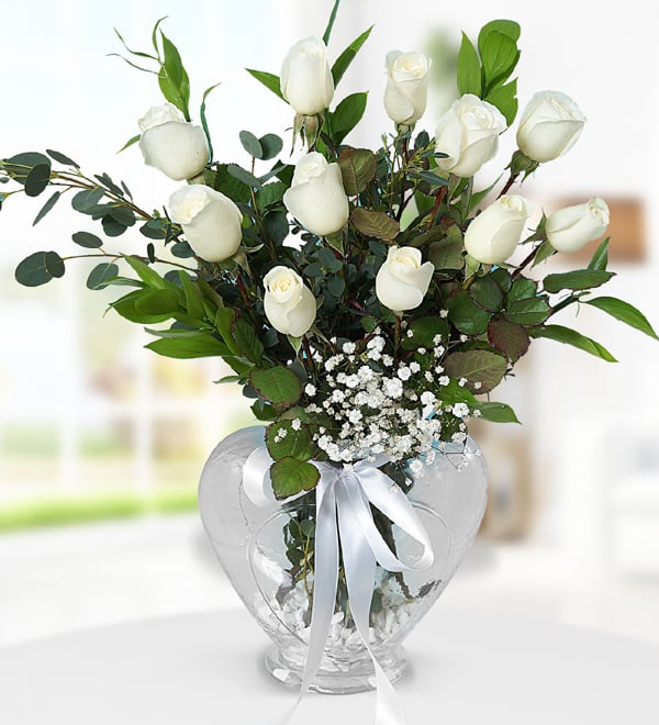 11 White Roses in Heart Vase