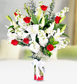 Rose Lilium Gilly Flowers in Vase