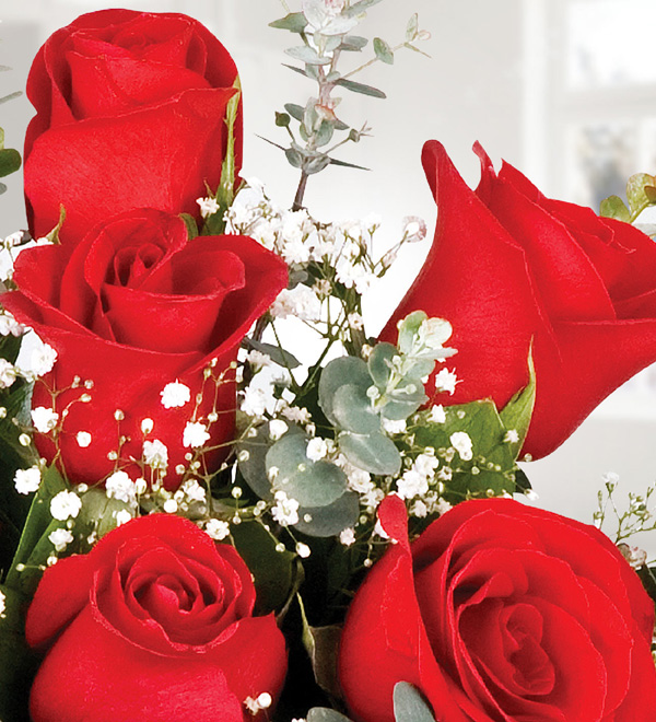 7 Red Roses and Evil Eyes in Glass Bowl