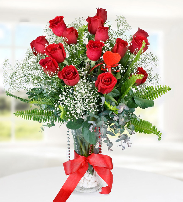 15 Red Roses in Vase