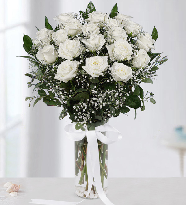 19 White Roses