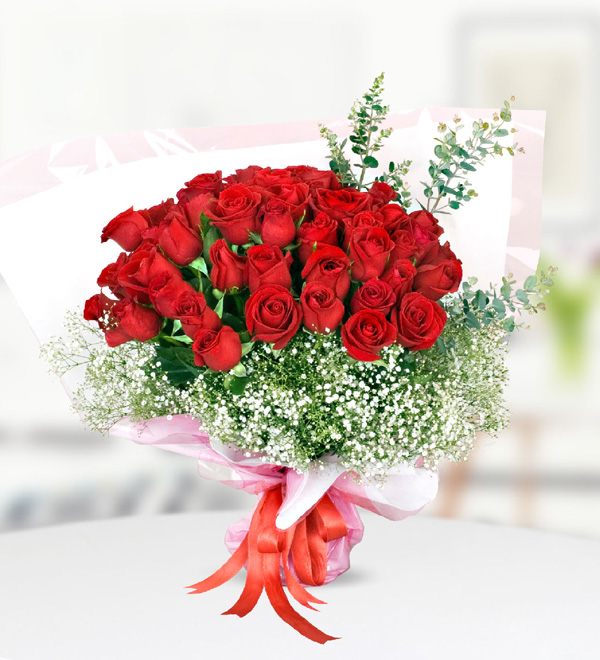 33 Red Roses Bouquet