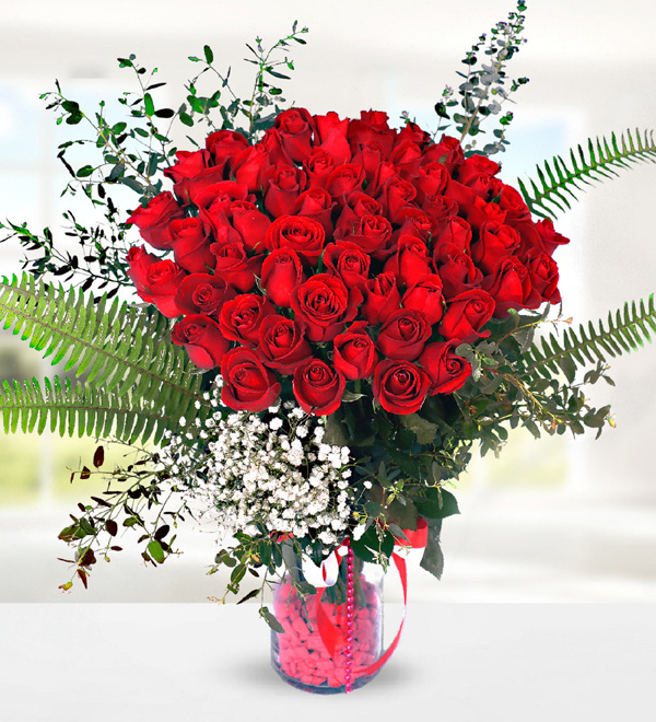 125 Red Roses in Vase