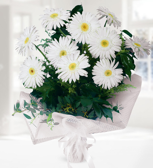 Bouquet of White Gerberas