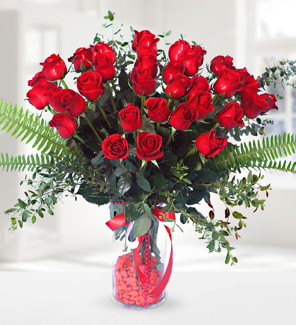 40 Red Roses in Vase