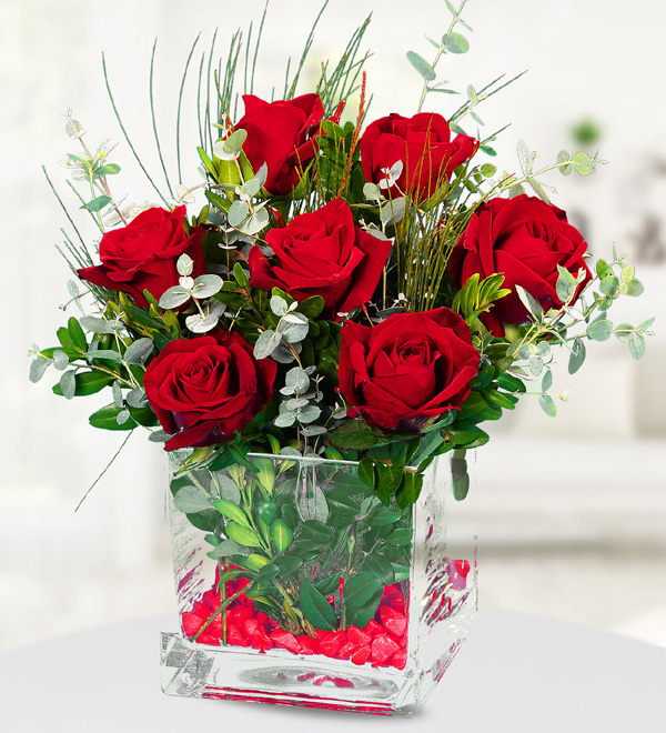 7 Red Roses in Square Vase