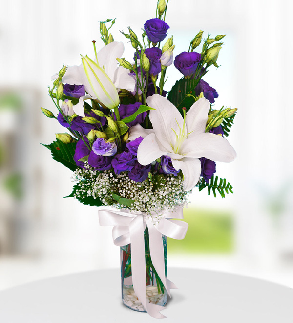 White Lilium and Purple Lisianthus