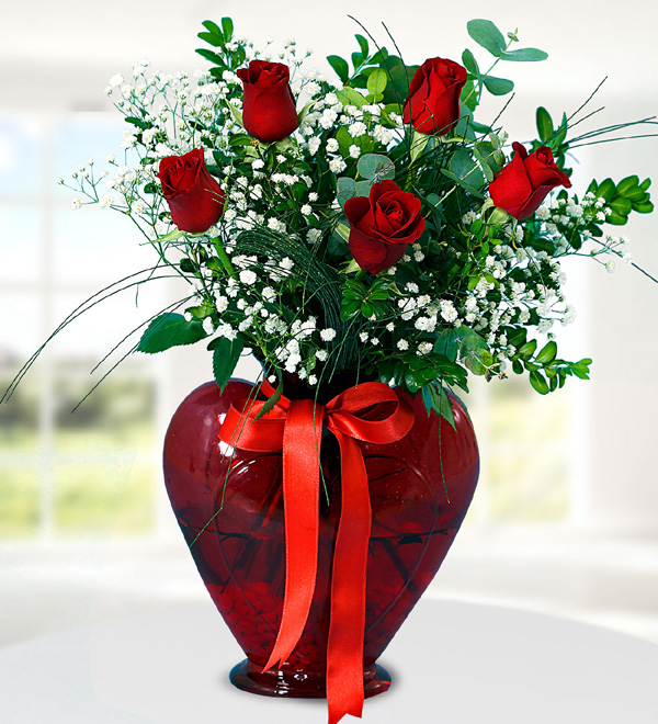 5 Red Roses in Heart Vase